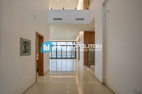 Villa en venta en Yas Island, Abu Dhabi, EAU 6 dormitorios, 876.3 m2 № 579507 - foto 6