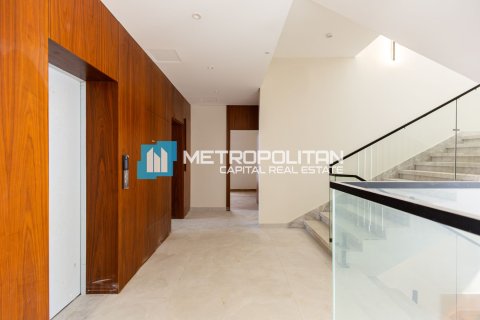 Villa till försäljning i Yas Island, Abu Dhabi, UAE 6 sovrum, 876.3 kvm Nr. 579507 - fotografi 17