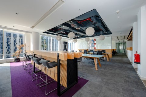 Zyrë në Downtown Dubai (Downtown Burj Dubai), Emiratet e Bashkuara Arabe 539.23409581 m2. № 686982 - Foto 18