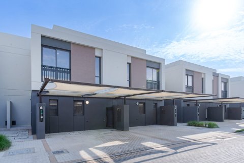 Maison de ville à louer à Dubai South (Dubai World Central), Dubai, EAU 2 chambres, 177 m2 № 693275 - photo 3