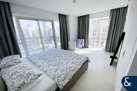 Dubai Marina, Dubai, संयुक्त अरब अमीरात में अपार्टमेंट, 2 बेडरूम, 115 वर्ग मीटर, संख्या 667781 - फ़ोटो 9