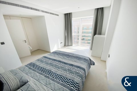 Dubai Marina, Dubai, संयुक्त अरब अमीरात में अपार्टमेंट, 2 बेडरूम, 115 वर्ग मीटर, संख्या 667781 - फ़ोटो 10