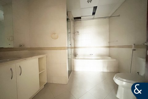 Apartament de vânzare în Motor City, Dubai, EAU 2 dormitoare, 157 mp.  №667780 - poză 9