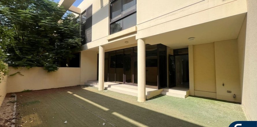 Radhus i DAMAC Hills (Akoya by DAMAC), Dubai, UAE 3 sovrum, 253 kvm Nr. 666280