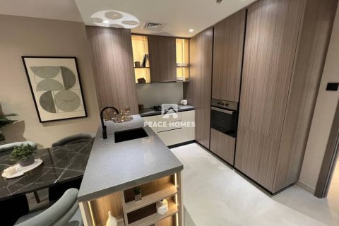 Appartamento in vendita a Dubai Sports City, Dubai, EAU 1 camera da letto, 97 mq. № 708730 - foto 3