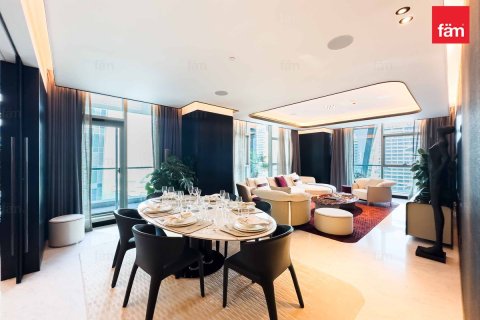 شقة للبيع في الخليج التجاري، دبي، الإمارات العربية المتحدة 2 غرفة نوم ، 186.4 متر مربع ، رقم 655902 - صورة 1