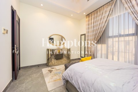 Villa à louer à Nadd Al Sheba, Dubai, EAU 4 chambres, 474.29954396 m2 № 659956 - photo 14