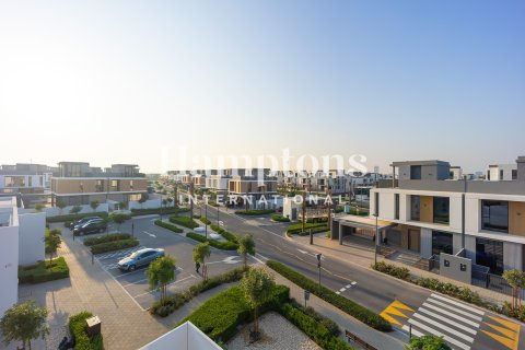 Vila v Arabian Ranches 3, Dubai, SAE 5 spální, 417.33978563 m2 č. 659957 - Fotografia 1