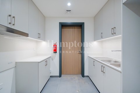 Villa te huur in Arabian Ranches 3, Dubai, VAE 5 slaapkamers, 417.33978563 vr.m., nr 659957 - foto 13