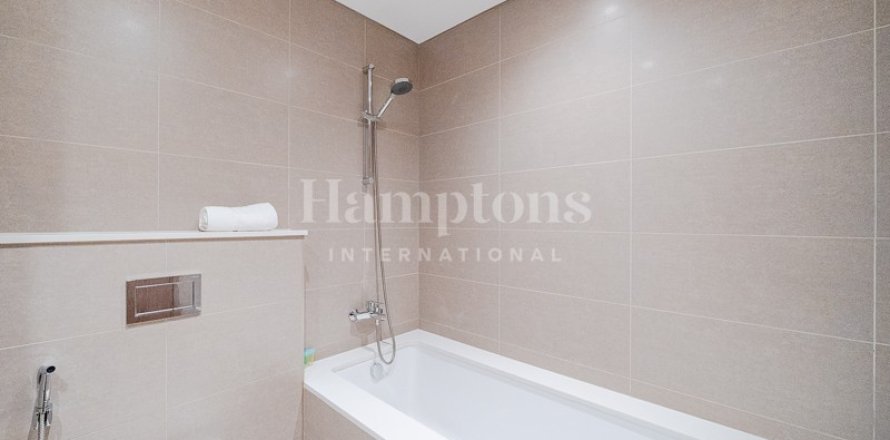 Apartament în Downtown Dubai (Downtown Burj Dubai), Dubai, EAU 3 dormitoare, 140.16 mp.  №659958