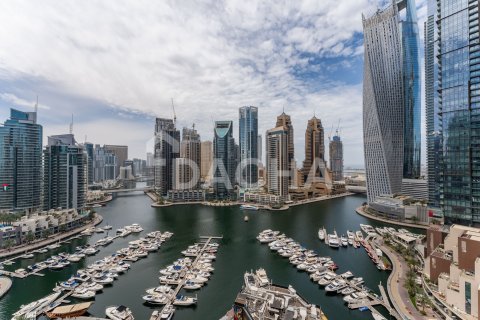 דירה ב Dubai Marina, Dubai, איחוד האמירויות 3 חדרי שינה, 402 מ