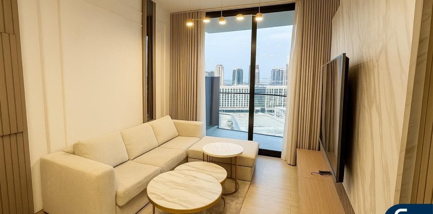 Apartament în Jumeirah Village Circle, Dubai, EAU 3 dormitoare, 115 mp.  №666510