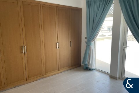 Villa te koop in Jumeirah Park, Dubai, VAE 3 slaapkamers, 511 vr.m., nr 666450 - foto 11