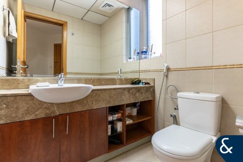 Huoneisto Dubai Marina, Arabiemiraatit 2 makuuhuonetta, 110 m2 № 666452 - kuva 10