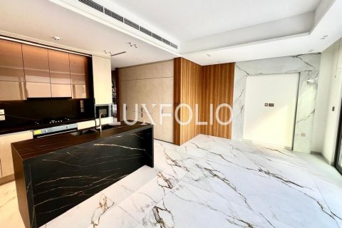 Townhouse in Jumeirah Golf Estates, Dubai, UAE 3 bedrooms, 204 sq.m. № 628344 - photo 1