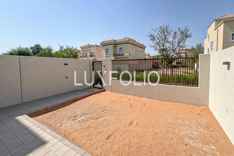Rumah bandar di Dubai Land, Dubai, UAE 3 bilik tidur, 184 meter persegi № 628345 - foto 2
