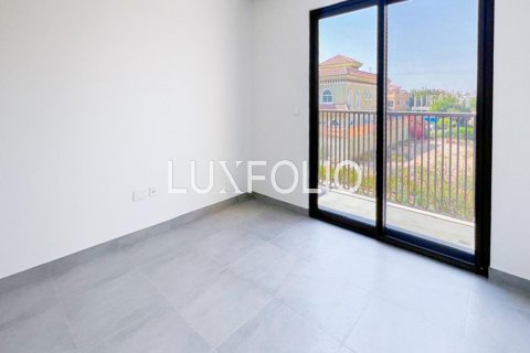 Rumah bandar di Dubai Land, Dubai, UAE 3 bilik tidur, 184 meter persegi № 628345 - foto 11