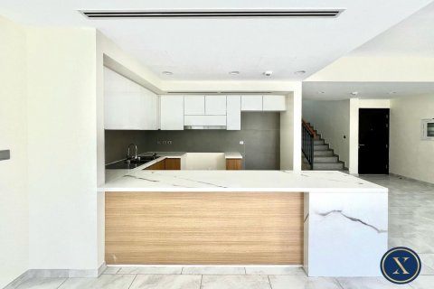 Rumah bandar di Dubai Land, Dubai, UAE 3 bilik tidur, 161 meter persegi № 628349 - foto 7