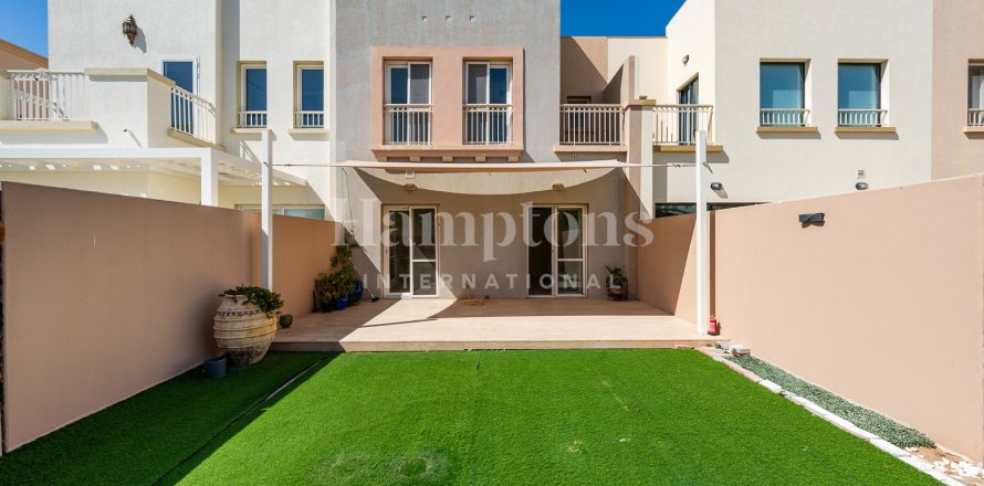 Rekkehus i The Springs, Dubai, Emiratene 2 soverom, 153.011 kvm nr. 703145