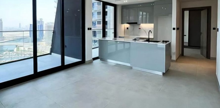 Appartamento a Business Bay, Dubai, EAU 2 camere da letto, 118.7 mq. № 647976