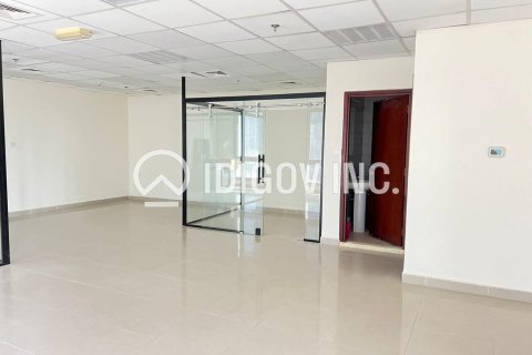 Pejabat di Business Bay, Dubai, UAE 104 meter persegi № 600379 - foto 2