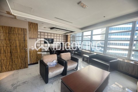 Зняти в оренду офіс в Бизнес-Бэй, Дубай, ОАЕ 89м2, № 600382 - фото 8