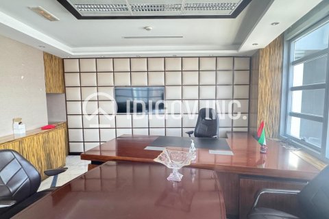 Зняти в оренду офіс в Бизнес-Бэй, Дубай, ОАЕ 89м2, № 600382 - фото 11