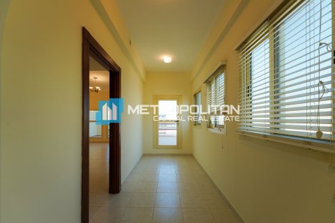 Villa Al Nahyan, Abu Dhabijā, AAE 5 istabas, 365 m2 Nr. 651893 - attēls 14