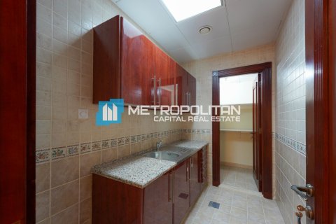 Villa Al Nahyan, Abu Dhabijā, AAE 5 istabas, 365 m2 Nr. 651893 - attēls 9