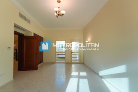 Villa Al Nahyan, Abu Dhabijā, AAE 5 istabas, 365 m2 Nr. 651893 - attēls 11