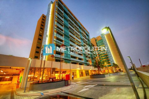 Appartement te huur in Al Raha Beach, Abu Dhabi, VAE 2 slaapkamers, 144.4 vr.m., nr 651979 - foto 1