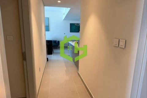 Apartment in Downtown Dubai (Downtown Burj Dubai), Dubai, UAE 2 bedrooms, 102.9 sq.m. № 632511 - photo 16