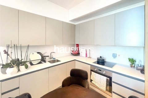 Apartment in Business Bay, Dubai, UAE 2 bedrooms, 161 sq.m. № 625898 - photo 15