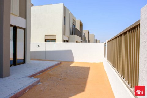Maison de ville à Dubai, EAU: 4 chambres, 232.7 m2 № 710236