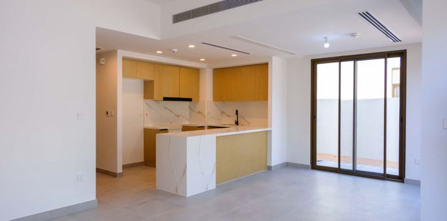 Villetta a schiera a Dubai, EAU 4 camere da letto, 232.7 mq. № 710236