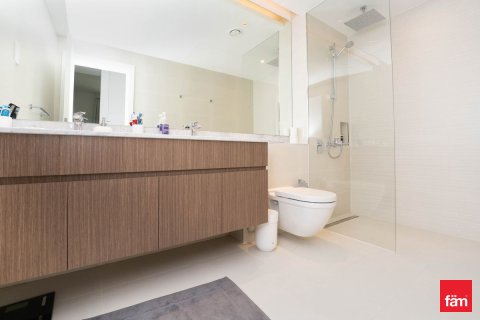 Apartamento en venta en Dubai, EAU 3 dormitorios, 183.3 m2 № 710224 - foto 17