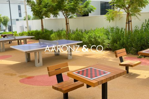 Al Furjan, Dubai, UAE의 임대용 빌라 침실 4개, 376.3제곱미터 번호 670780 - 사진 16