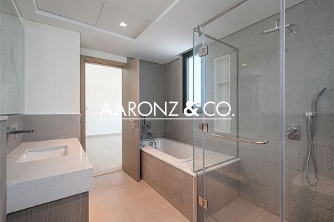 Al Furjan, Dubai, UAE의 임대용 빌라 침실 4개, 376.3제곱미터 번호 670780 - 사진 6