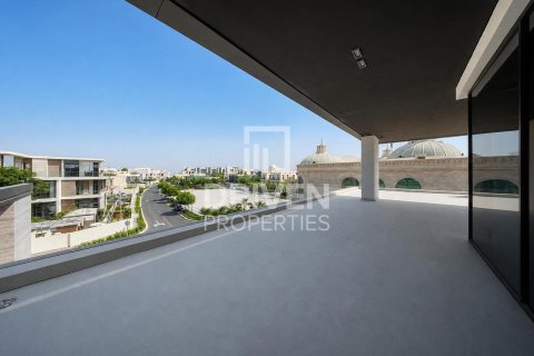 Jumeirah, Dubai, BAE’de satılık villa 6 yatak odası, 950.31 m&sup2; No 742881 - fotoğraf 16