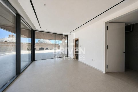 Jumeirah, Dubai, BAE’de satılık villa 6 yatak odası, 950.31 m&sup2; No 742881 - fotoğraf 14