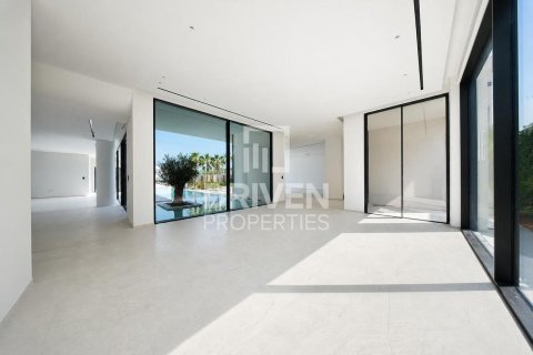Jumeirah, Dubai, BAE’de satılık villa 6 yatak odası, 950.31 m&sup2; No 742881 - fotoğraf 3