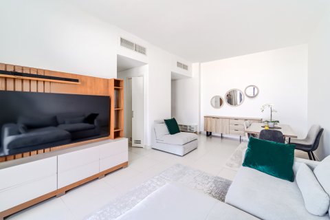 Apartament në Dubai, Emiratet e Bashkuara Arabe 2 dhoma gjumi, 94 m2. № 701808 - Foto 6