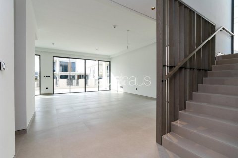 Villa in Tilal Al Ghaf, Dubai, UAE 5 bedrooms, 493 sq.m. № 626541 - photo 7