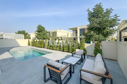 Villa in Tilal Al Ghaf, Dubai, UAE 5 bedrooms, 509 sq.m. № 626540 - photo 6