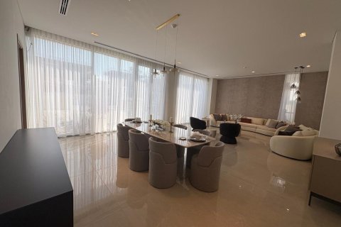 Vilë në Al Reem Island, Abu Dhabi, Emiratet e Bashkuara Arabe 6 dhoma gjumi, 1218 m2. № 716572 - Foto 5