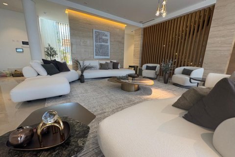 Vilë në Al Reem Island, Abu Dhabi, Emiratet e Bashkuara Arabe 6 dhoma gjumi, 1218 m2. № 716572 - Foto 3