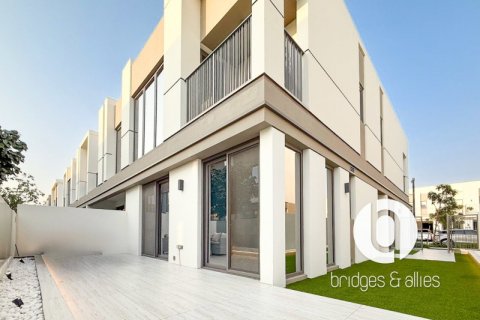 Villa i Tilal Al Ghaf, Dubai, Emiratene 4 soverom, 233 kvm nr. 703512