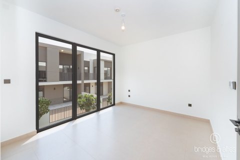 Vilă de închiriat în Tilal Al Ghaf, Dubai, EAU 4 dormitoare, 230 mp.  №703512 - poză 17
