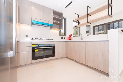 Vilă de închiriat în Tilal Al Ghaf, Dubai, EAU 4 dormitoare, 230 mp.  №703512 - poză 6