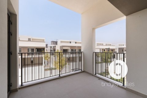 Vilă de închiriat în Tilal Al Ghaf, Dubai, EAU 4 dormitoare, 233 mp.  №703512 - poză 16